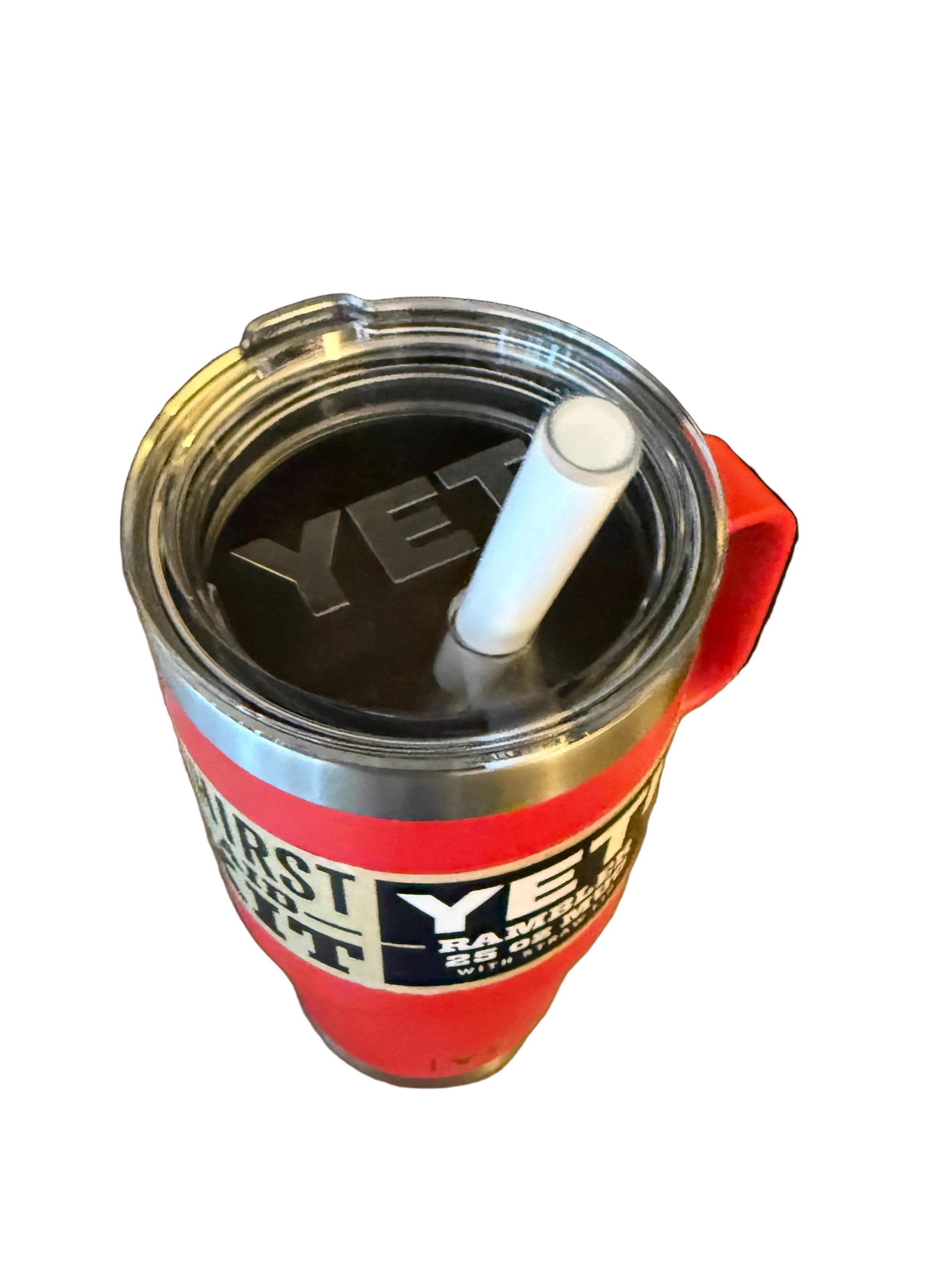 Yeti Rambler Mug 25oz with straw lid